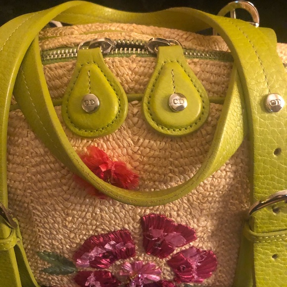 Christian Dior Raffia embroidered flower - Picture 9 of 11